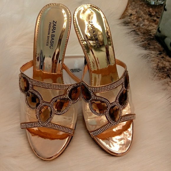 ZARA BASIC GOLD SANDALS W/RHINESTONES 37EU/US 7 - Picture 3 of 6